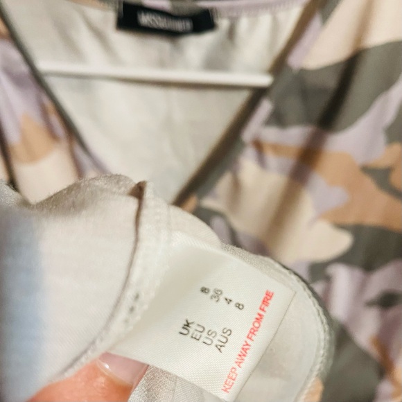 MISSGUIDED Camouflage T-Shirt Dress - Picture 7 of 8